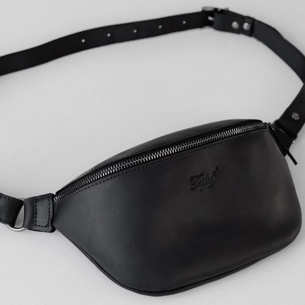 Leather bag-banana Shoulder bag (Black)