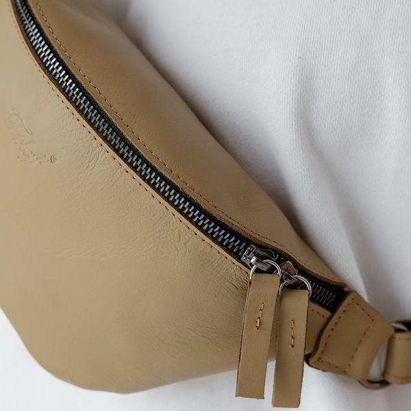 Шкіряна сумка-бананка Shoulder bag (Пісочний) 1559 фото