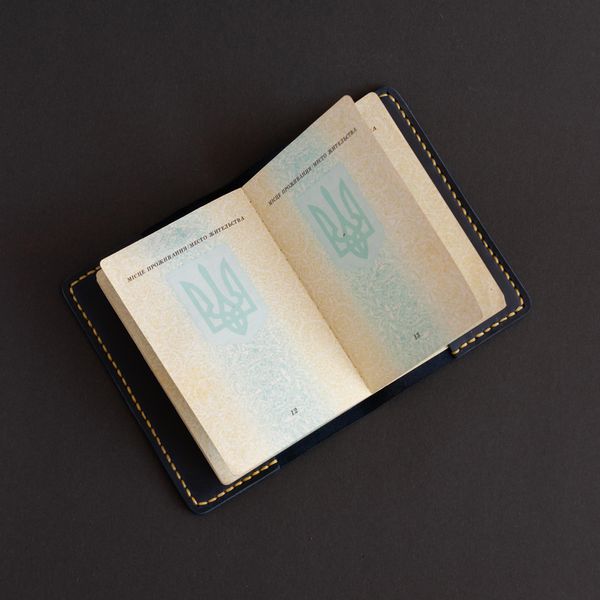Обкладинка на паспорт KOZAK, натуральна шкіра, ручна робота 201818760 фото